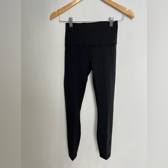 NEW / Lululemon Wunder Under High-Rise 7/8 Tight *Full-On Luon 25" - Picture 2 of 9